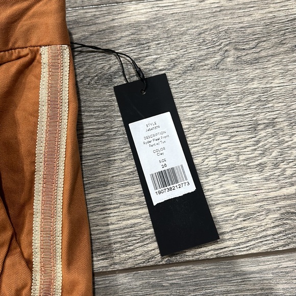 NEW • Veronica Beard • Women’s Ryder 11” Pleat Front Pants Clay Orange 26 - Picture 3 of 4